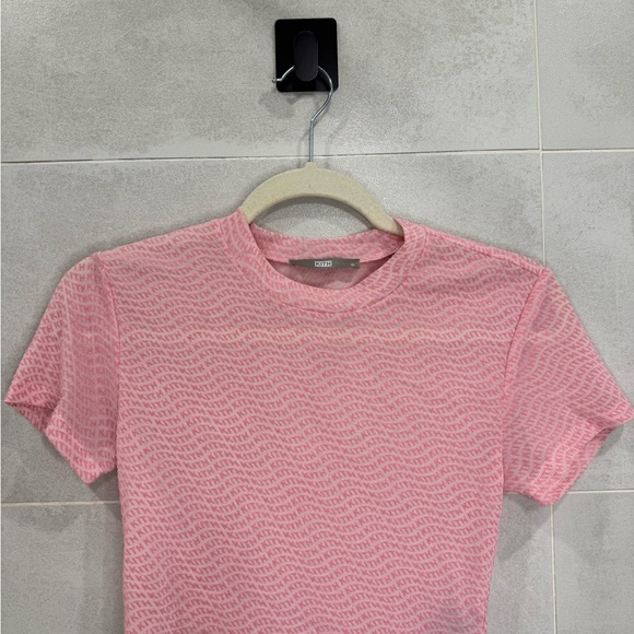 Worn Once - Kith Pink Wave Pattern Women's Tee - Picture 1 of 3